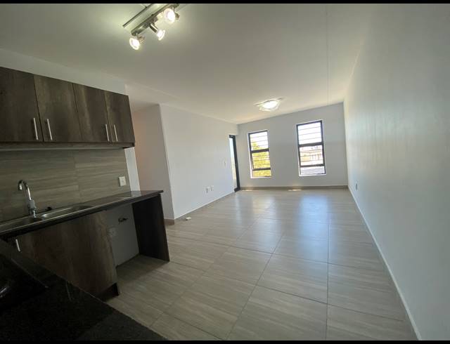 2 BEDROOM APARTMENT SOLD IN PARKLANDS NORTH